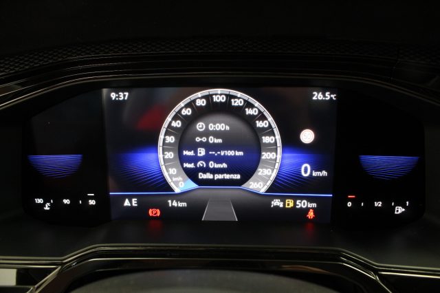 VOLKSWAGEN Taigo usata, con Fari LED
