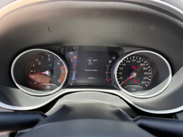 JEEP Compass usata, con Autoradio digitale