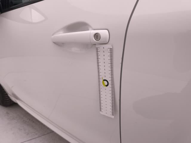 PEUGEOT 208 usata 43