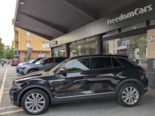 VOLKSWAGEN T-Roc usata, con Alzacristalli elettrici