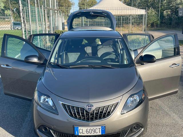 LANCIA Ypsilon usata 15