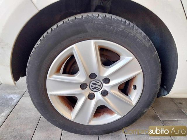 VOLKSWAGEN Golf usata, con Airbag testa