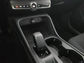 VOLVO XC40 usata, con Volante in pelle