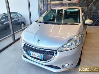 PEUGEOT 208 usata, con Airbag
