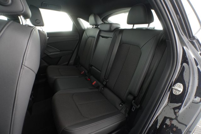 AUDI Q3 usata 9