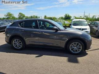 ALFA ROMEO Stelvio usata, con Autoradio