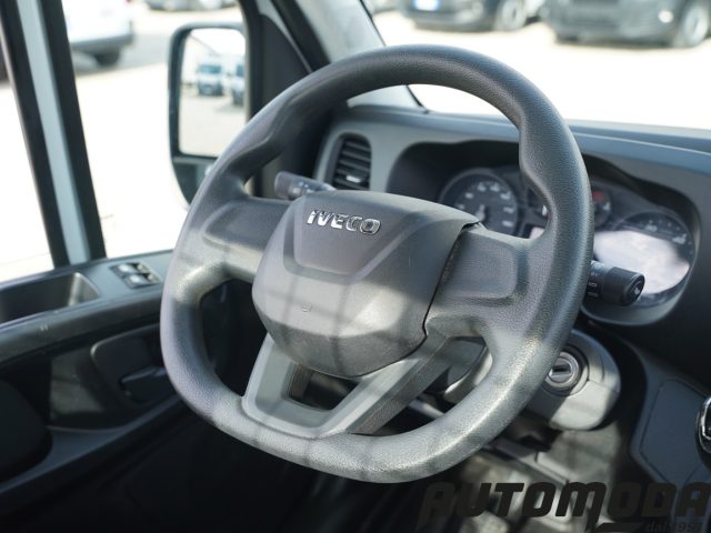 IVECO Daily usata 12