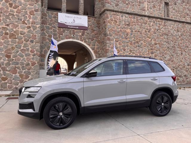 SKODA Karoq usata, con Apple CarPlay