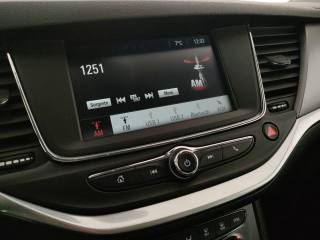 OPEL Astra usata, con Servosterzo