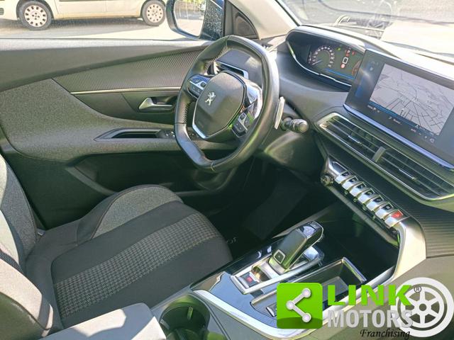 PEUGEOT 3008 usata, con Isofix