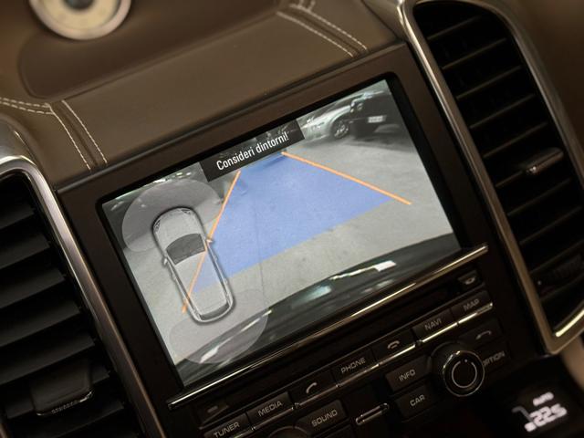 PORSCHE Cayenne usata, con Sedili riscaldati