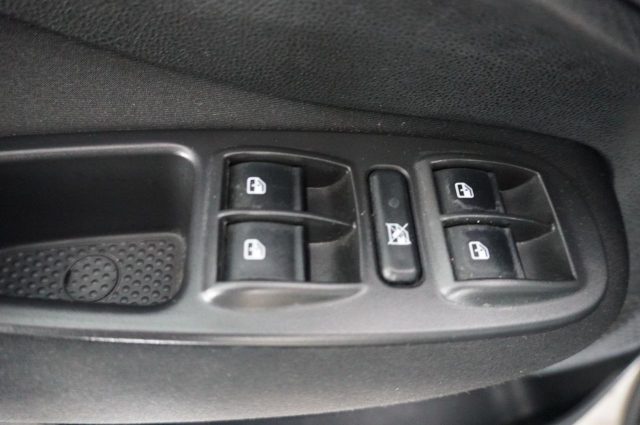 FIAT 500L usata, con Touch screen