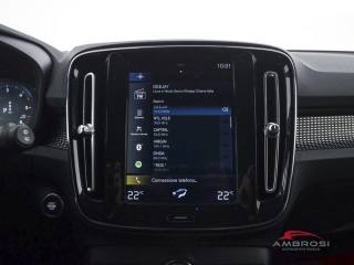 VOLVO XC40 usata 13