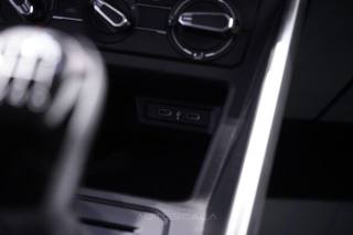 VOLKSWAGEN Taigo usata, con Frenata d