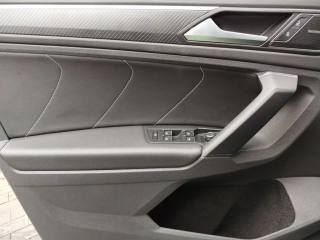 VOLKSWAGEN Tiguan usata, con Autoradio