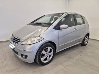 MERCEDES-BENZ A 150 Avantgarde - NEOPAT. - Bluetooth - Clima