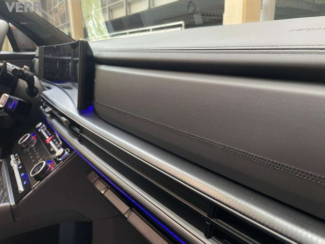 HYUNDAI Santa Fe usata, con Volante in pelle