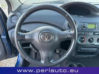 TOYOTA Yaris usata, con Cerchi in lega