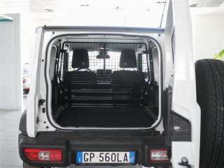 SUZUKI Jimny usata, con USB