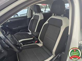 VOLKSWAGEN T-Roc usata, con Touch screen