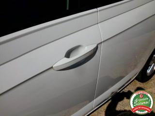 VOLKSWAGEN Polo usata, con Autoradio digitale