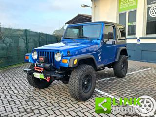 JEEP Wrangler usata, con Autoradio