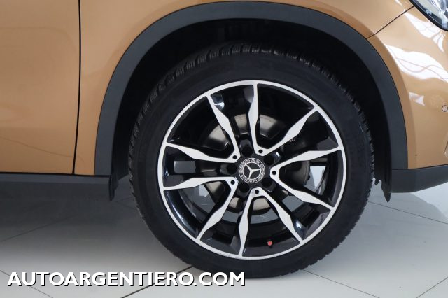 MERCEDES-BENZ GLA 200 usata, con Isofix