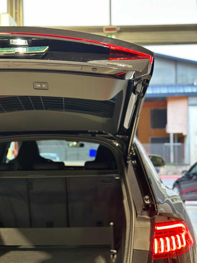 AUDI Q8 usata, con Sistema di chiamata d