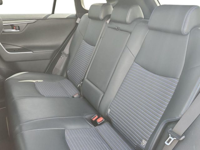 TOYOTA RAV 4 usata, con Regolazione elettrica sedili