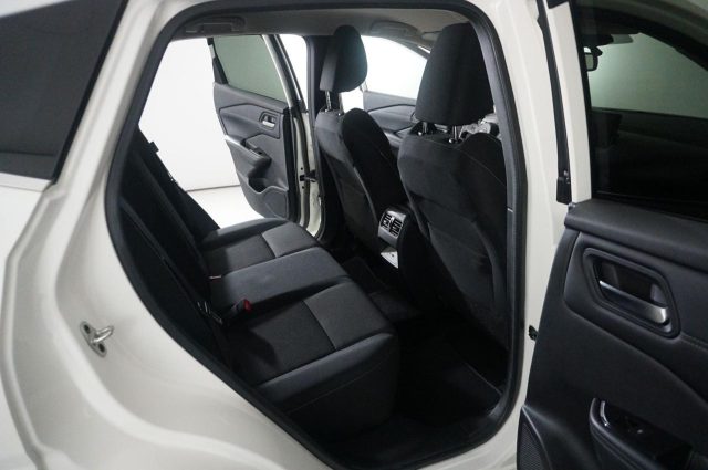 NISSAN Qashqai usata, con Controllo automatico clima