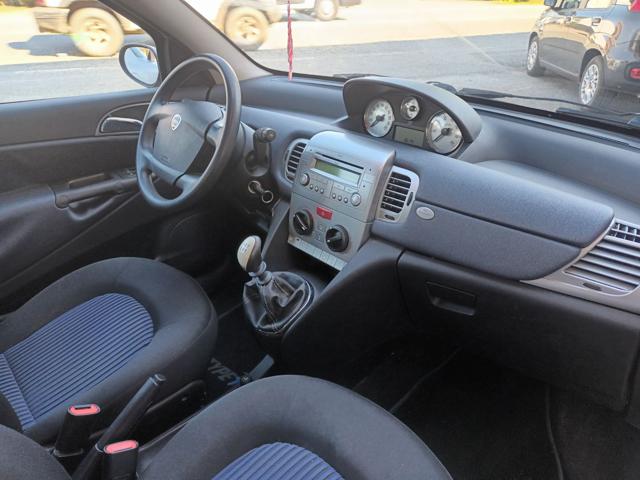 LANCIA Ypsilon usata, con Chiusura centralizzata