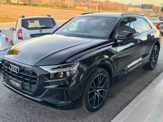 AUDI Q8 usata, con Autoradio