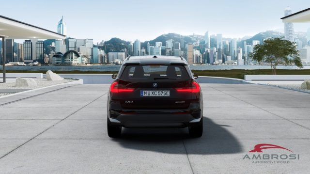 BMW iX1 usata 4