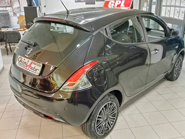 LANCIA Ypsilon usata, con Airbag Passeggero