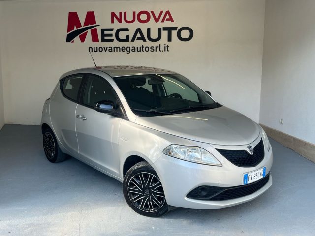 LANCIA Ypsilon usata, con ABS