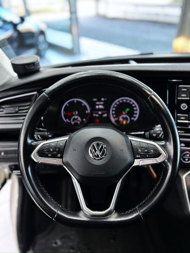 VOLKSWAGEN Multivan usata, con Hotspot Wi-Fi