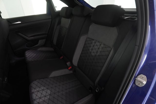 VOLKSWAGEN Taigo usata 9