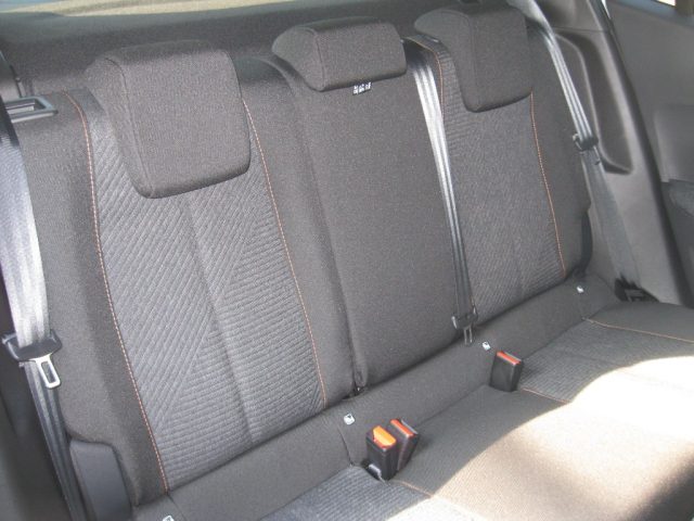 PEUGEOT 2008 usata, con Cruise Control
