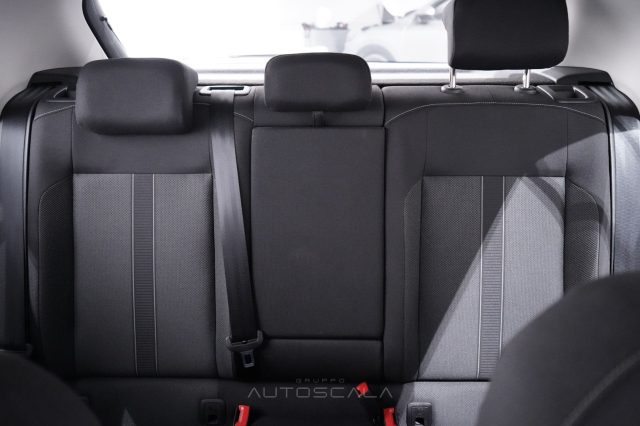 VOLKSWAGEN T-Roc usata, con Frenata d