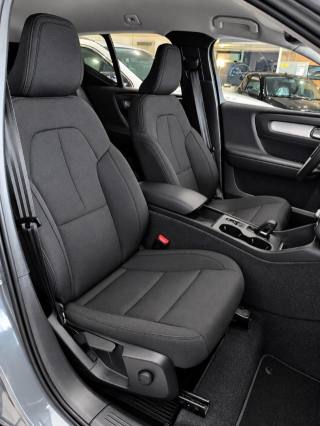 VOLVO XC40 usata, con Lettore CD