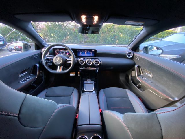 MERCEDES-BENZ CLA 200 usata, con Servosterzo
