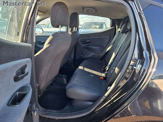 LANCIA Ypsilon usata, con Climatizzatore
