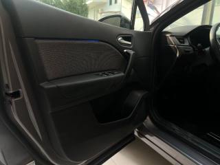 RENAULT Captur usata, con Autoradio digitale