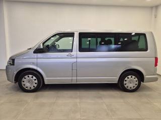 VOLKSWAGEN Caravelle usata, con Airbag laterali