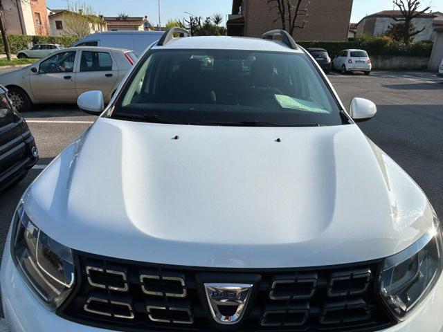 DACIA Duster usata, con Pneumatici da neve