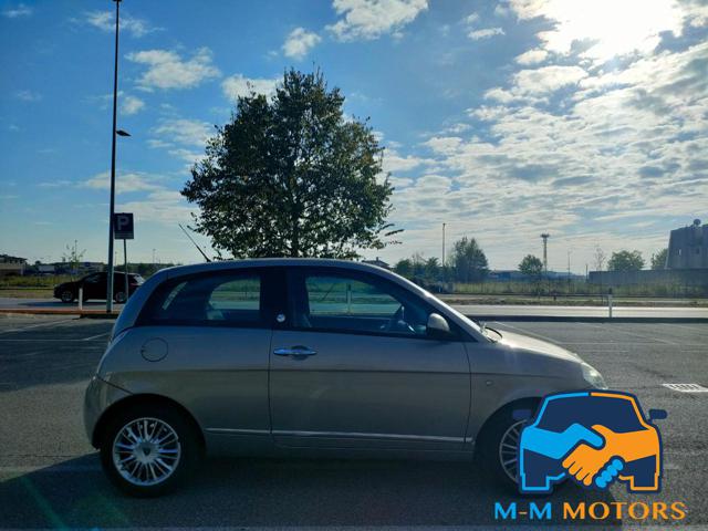 LANCIA Ypsilon usata, con Immobilizzatore elettronico