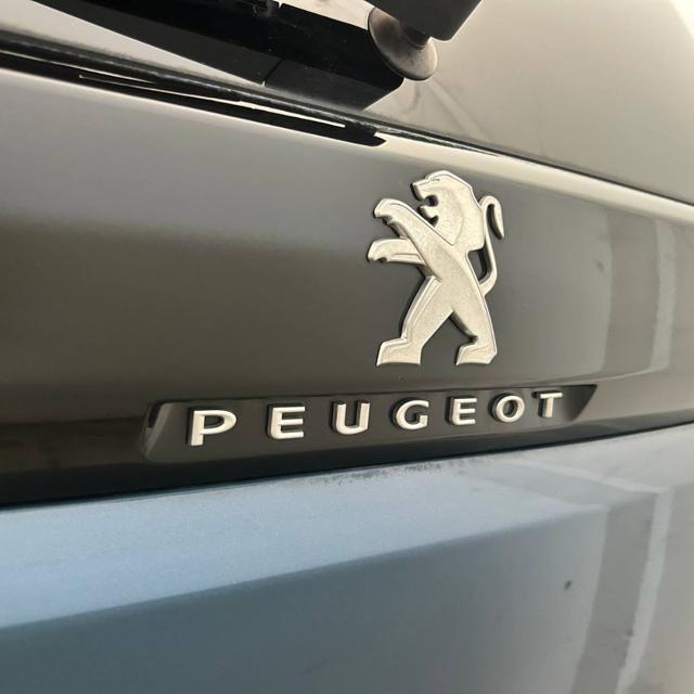 PEUGEOT 5008 usata, con Specchietti laterali elettrici