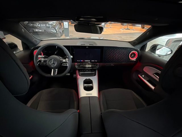 MERCEDES-BENZ CLA 200 usata, con Touch screen