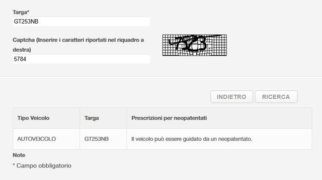 RENAULT Clio usata, con Volante in pelle