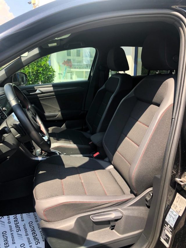 VOLKSWAGEN T-Roc usata, con ESP